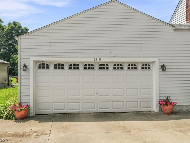 3310 Mayfair Road, Akron, OH 44312 Photo 4
