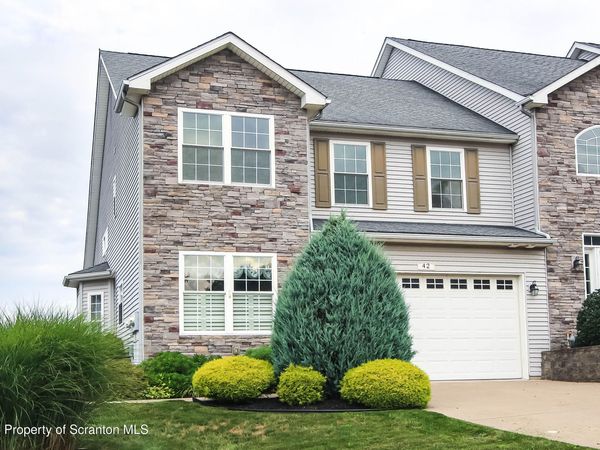 42 Grandview Drive , Pittston, PA 18640