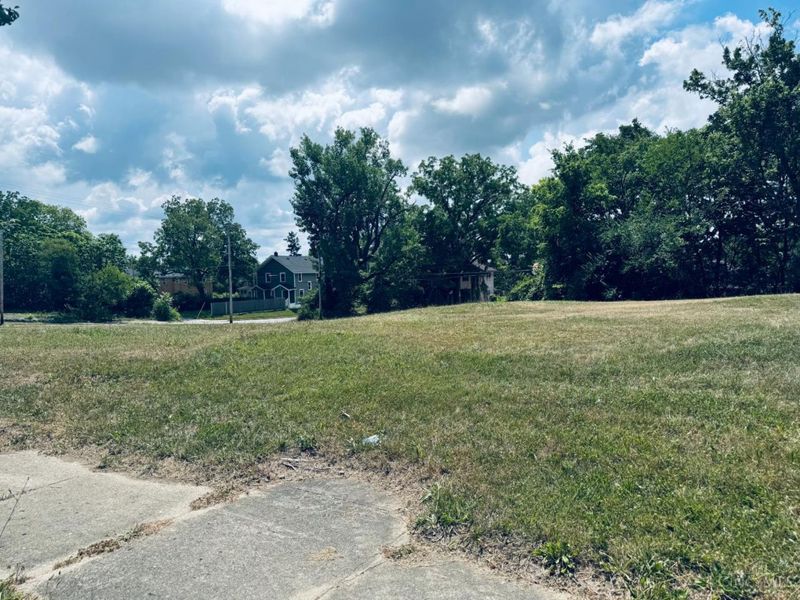 820 Lexington Avenue, Dayton, OH 45402 Photo 2