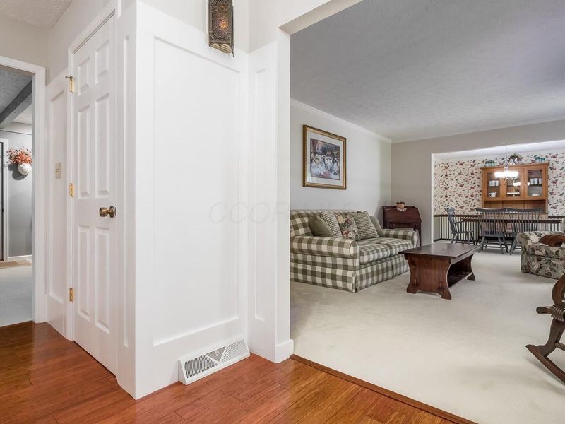 8759 Ramblewood Court NW, Pickerington, OH 43147 Photo 5