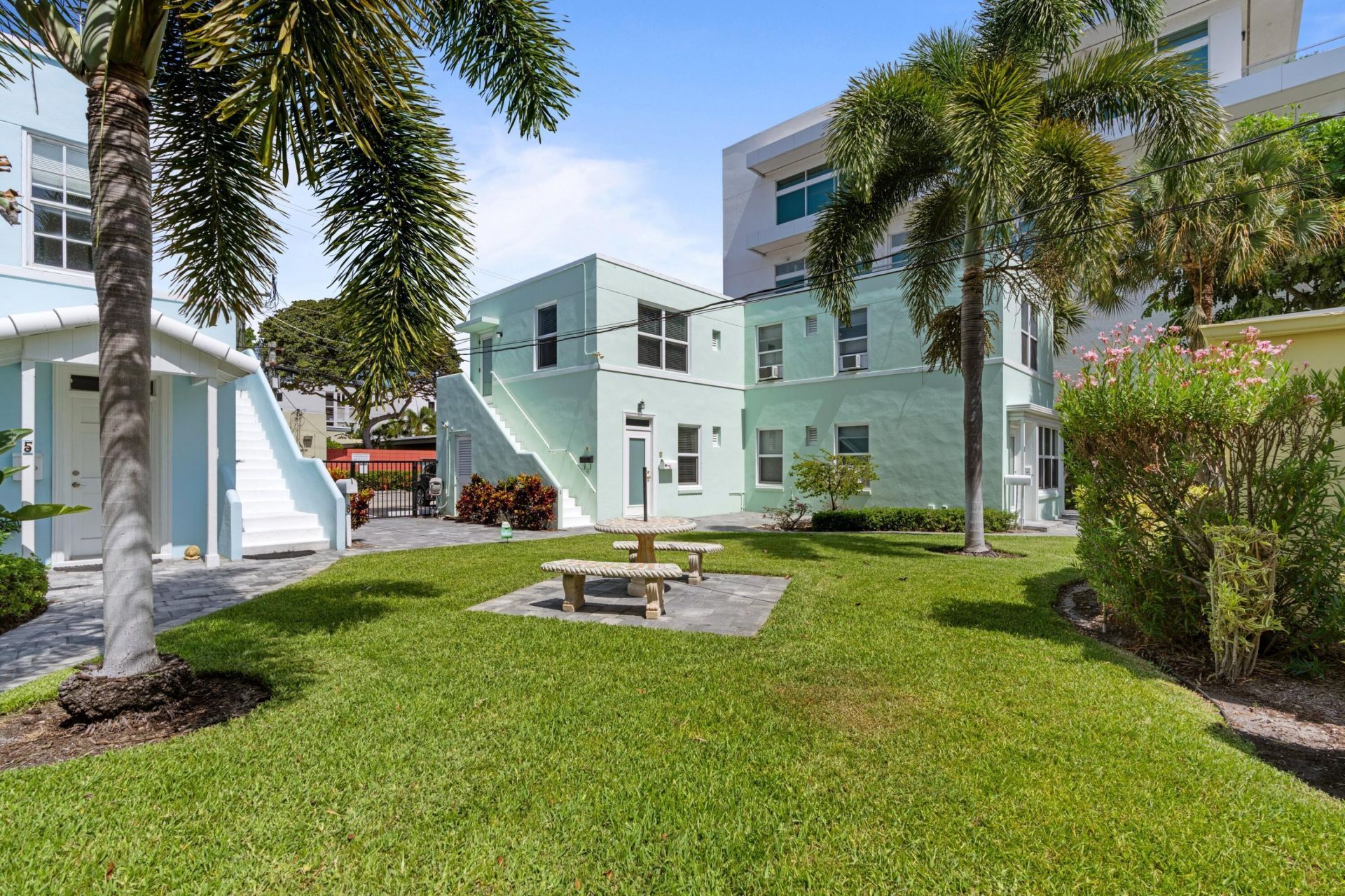 90 SE 5th Avenue, Delray Beach, FL 33483 Photo