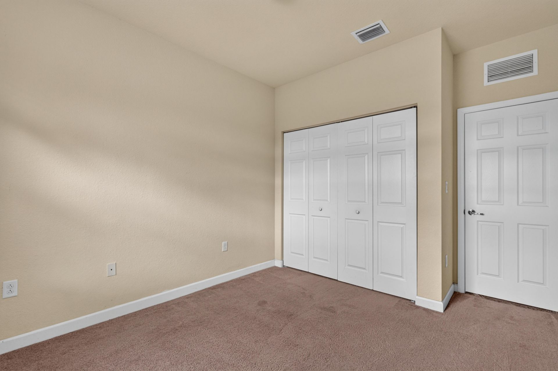 17094 SW 95th Terrace, Miami, FL 33196 Photo