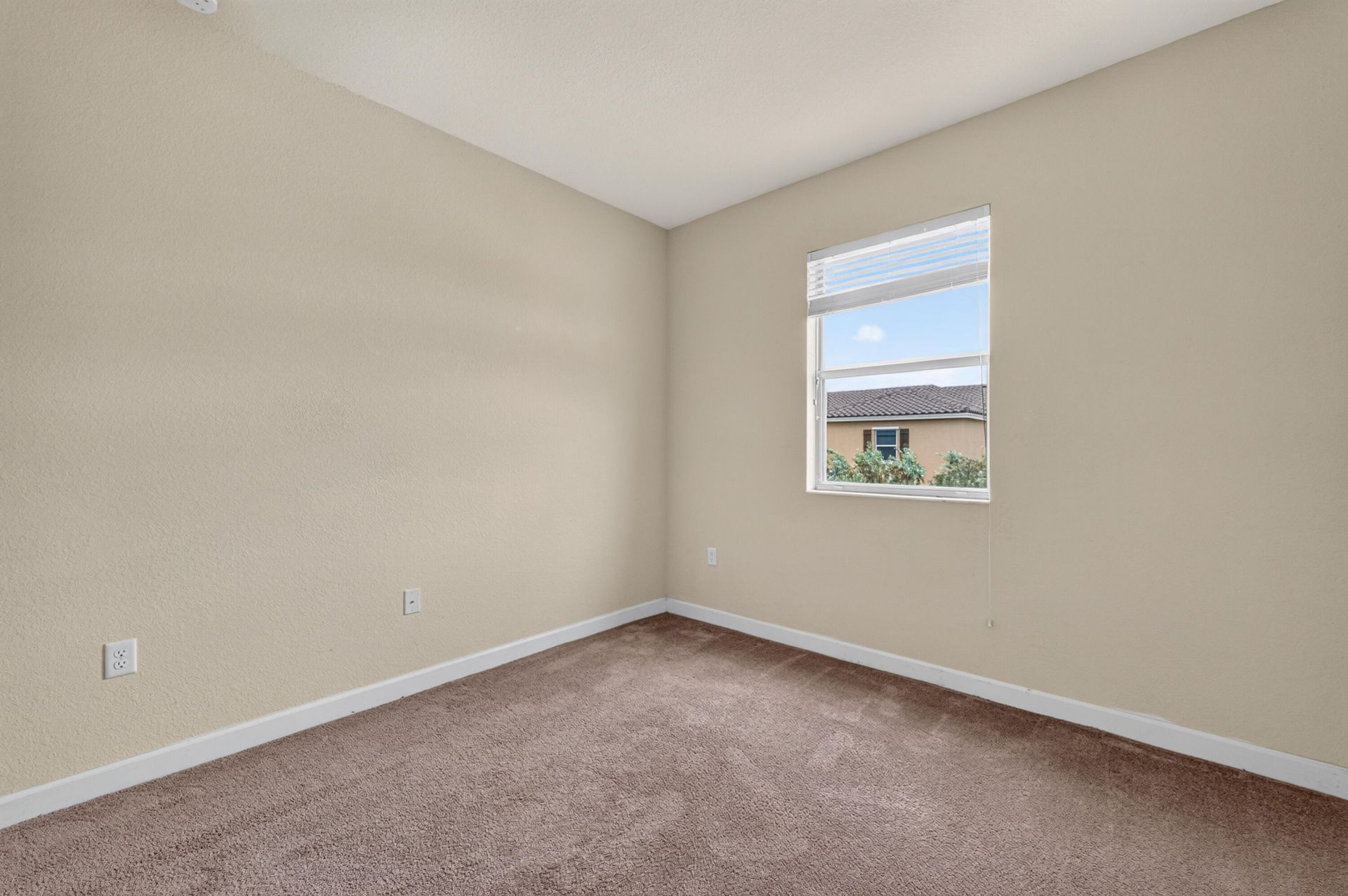 17094 SW 95th Terrace, Miami, FL 33196 Photo
