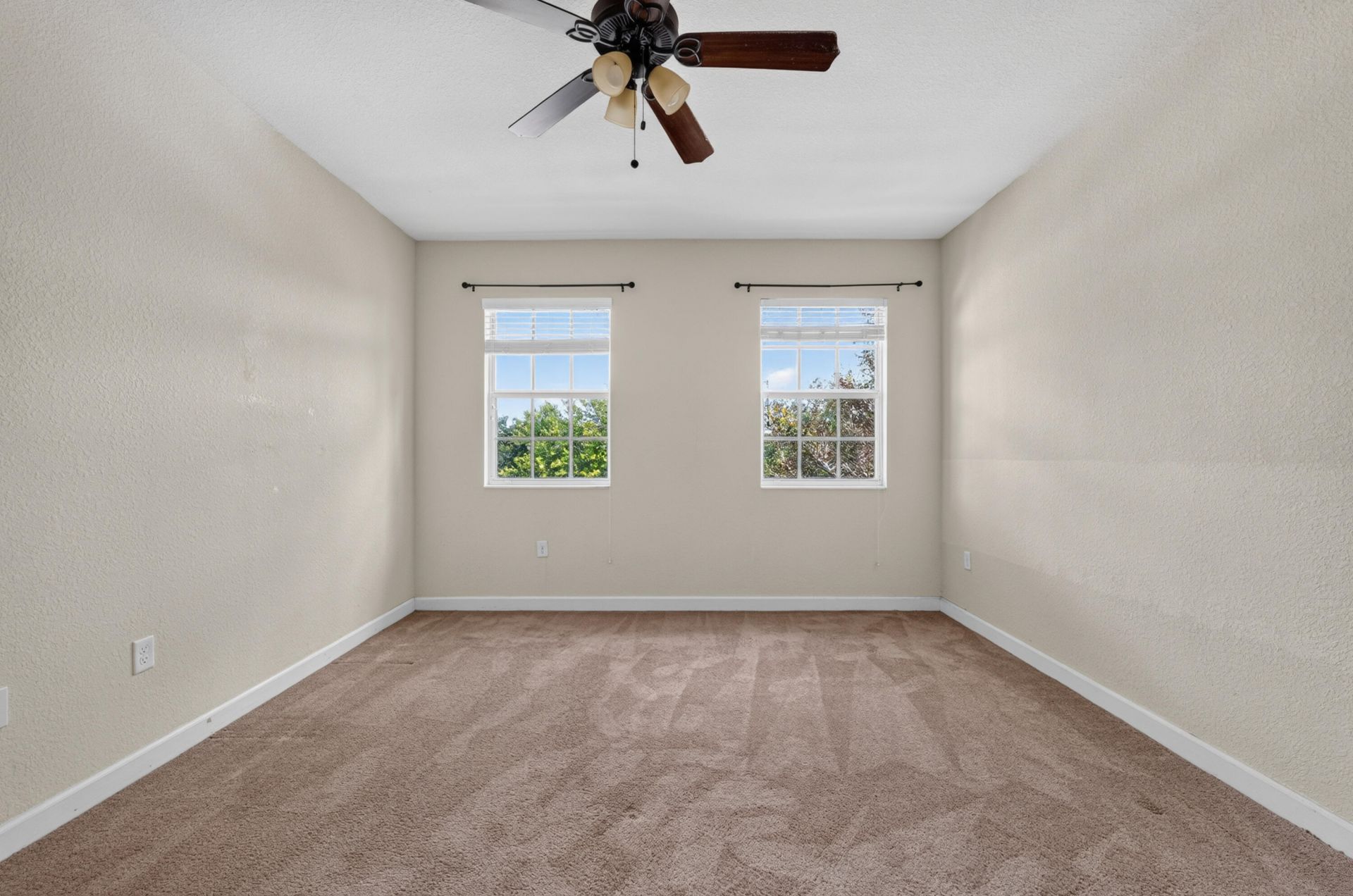 17094 SW 95th Terrace, Miami, FL 33196 Photo