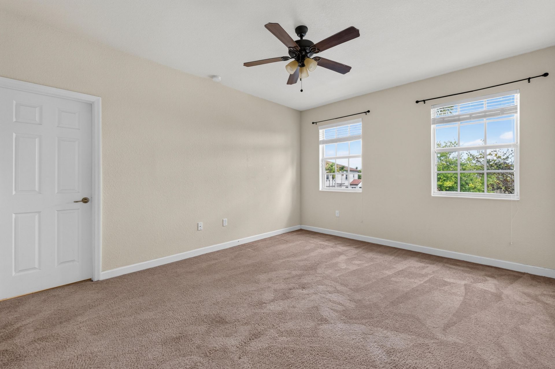 17094 SW 95th Terrace, Miami, FL 33196 Photo