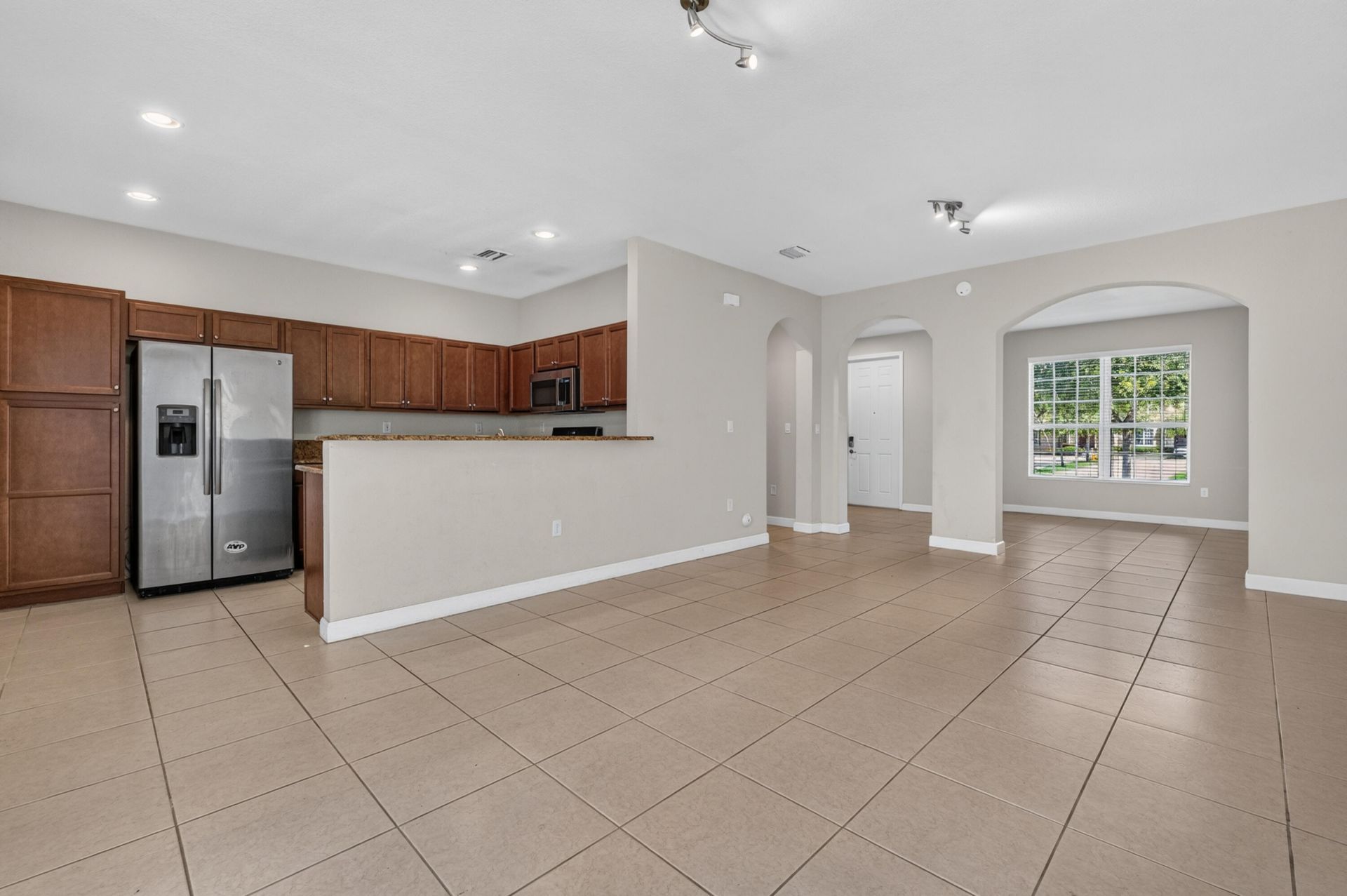 17094 SW 95th Terrace, Miami, FL 33196 Photo