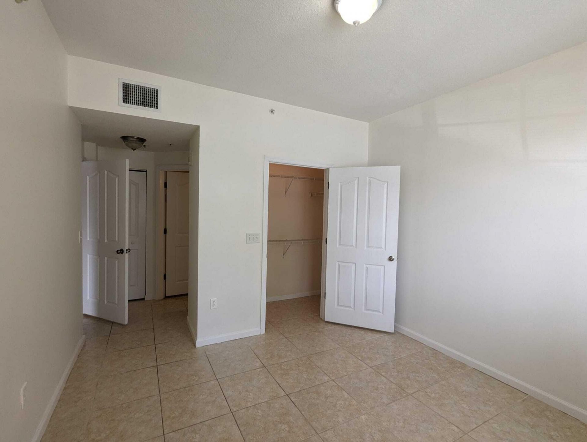 9857 Baywinds Drive, Unit 9103, West Palm Beach, FL 33411 Photo
