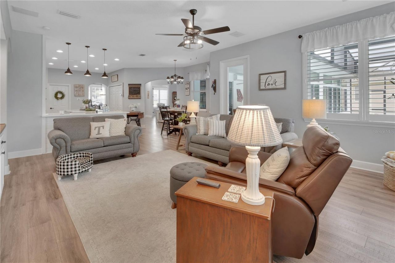 105 Pine Side Drive, Debary, FL 32713 Photo