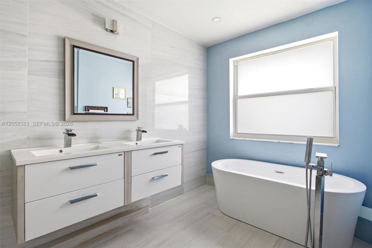 2412 SW 164th Ave , Miramar, FL 33027 Photo