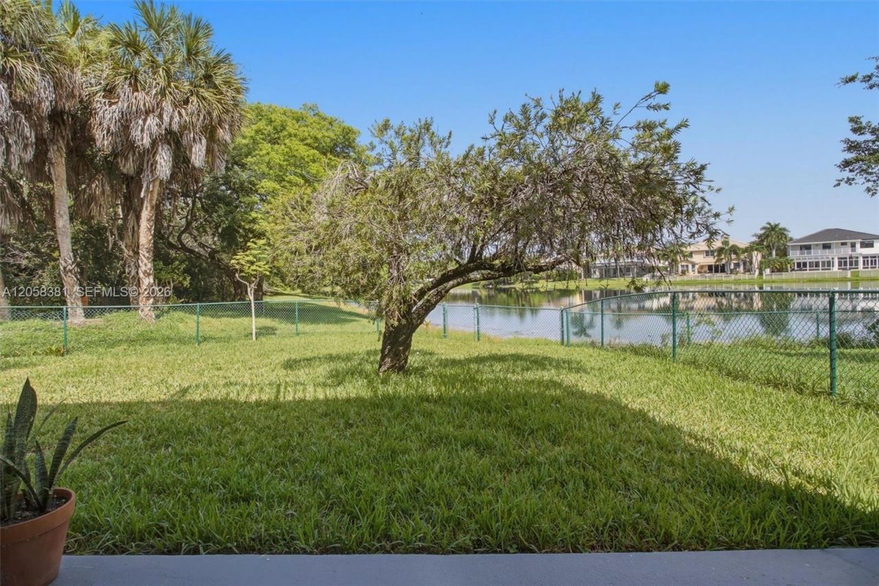 2412 SW 164th Ave , Miramar, FL 33027 Photo