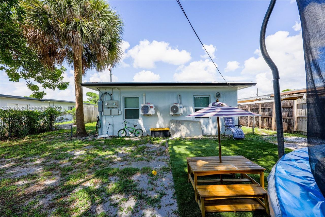1004 SW 24th Ave , Fort Lauderdale, FL 33312 Photo