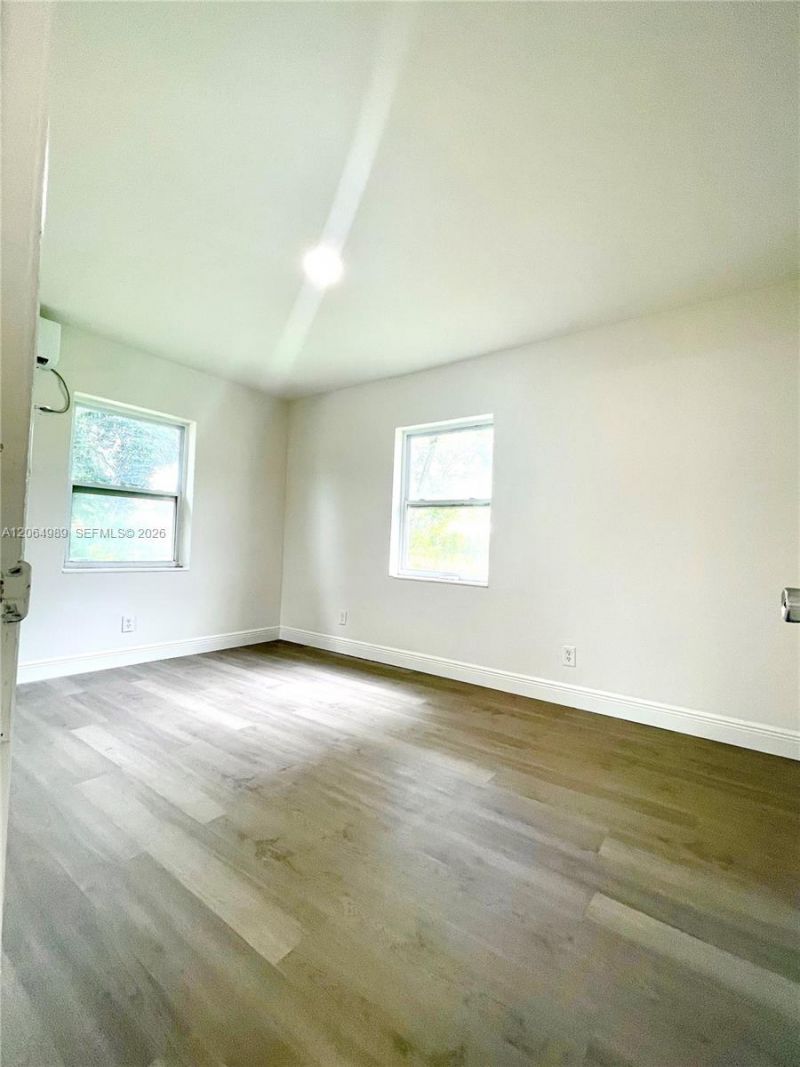 1004 SW 24th Ave , Fort Lauderdale, FL 33312 Photo
