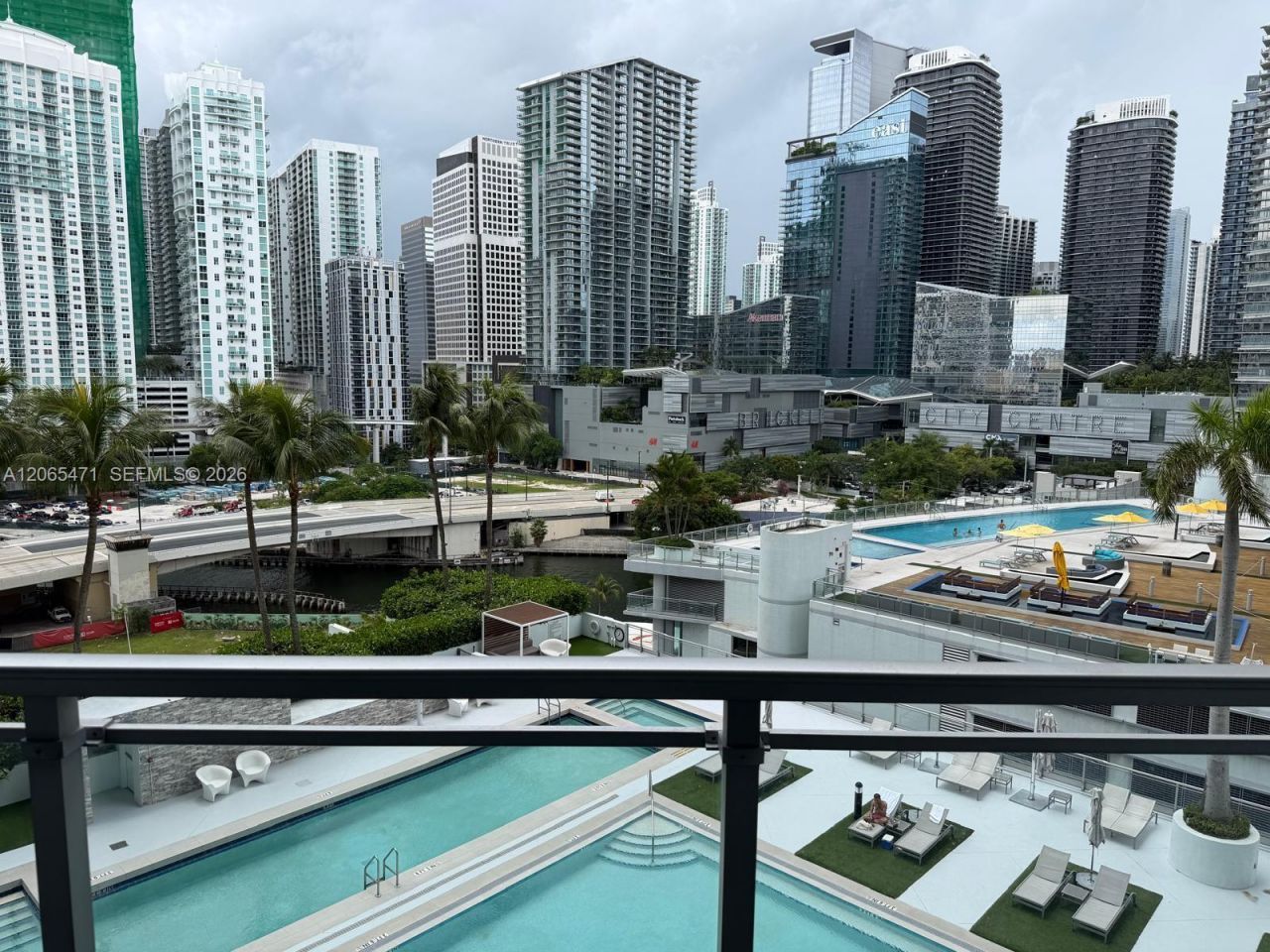 90 SW 3rd St , Unit 1416, Miami, FL 33130 Photo