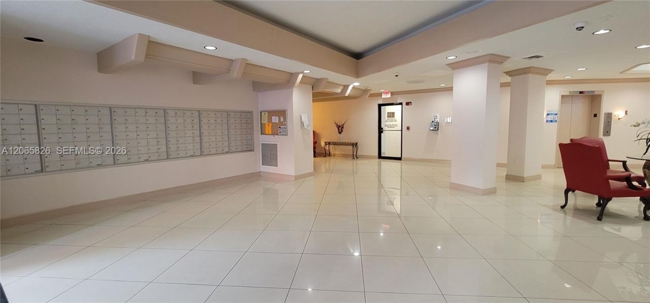 1300 NE Miami Gardens Dr , Unit 714E, Miami, FL 33179 Photo