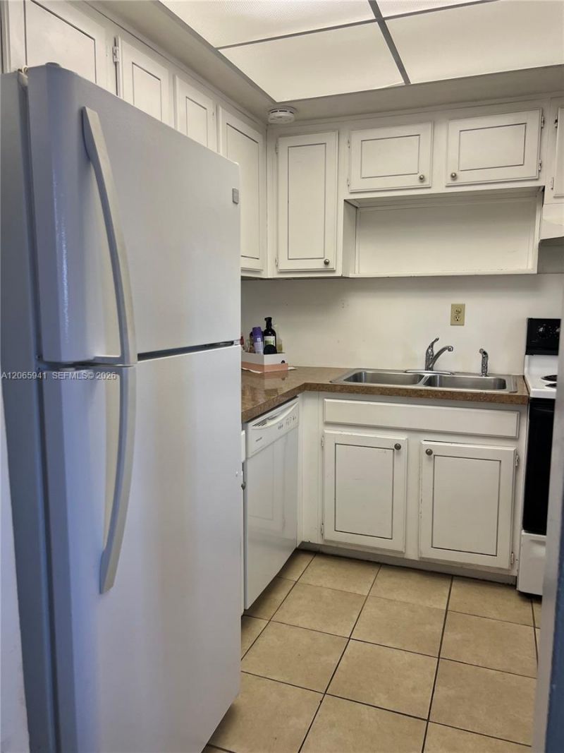 1535 SE 15th St , Unit 209, Fort Lauderdale, FL 33316 Photo