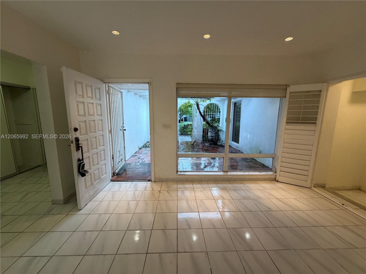 485 S Shore Dr, Miami Beach, FL 33141 Photo