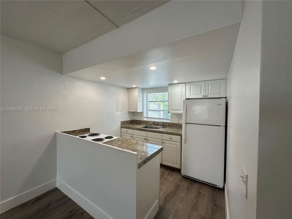 840 NE 17th Ter , Unit 5B, Fort Lauderdale, FL 33304