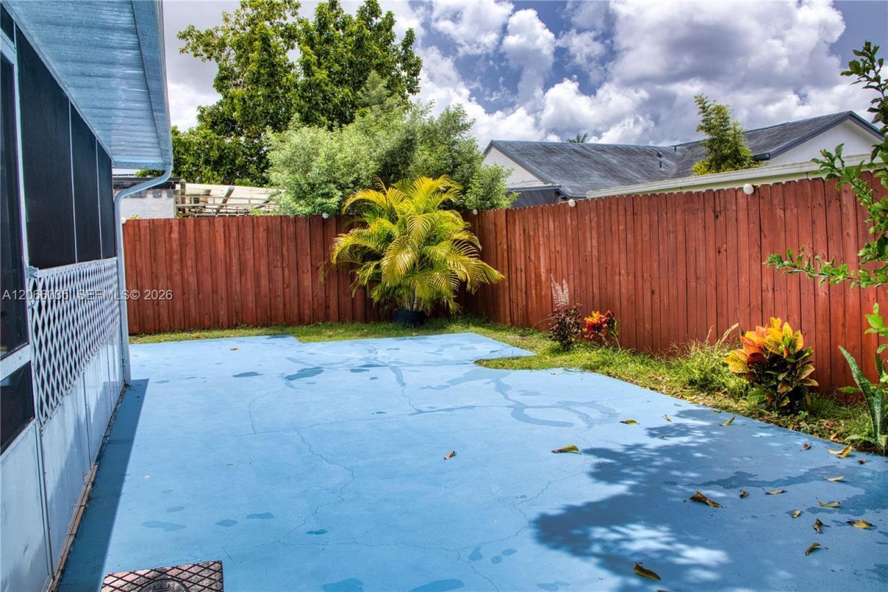 14348 SW 103rd St , Miami, FL 33186 Photo