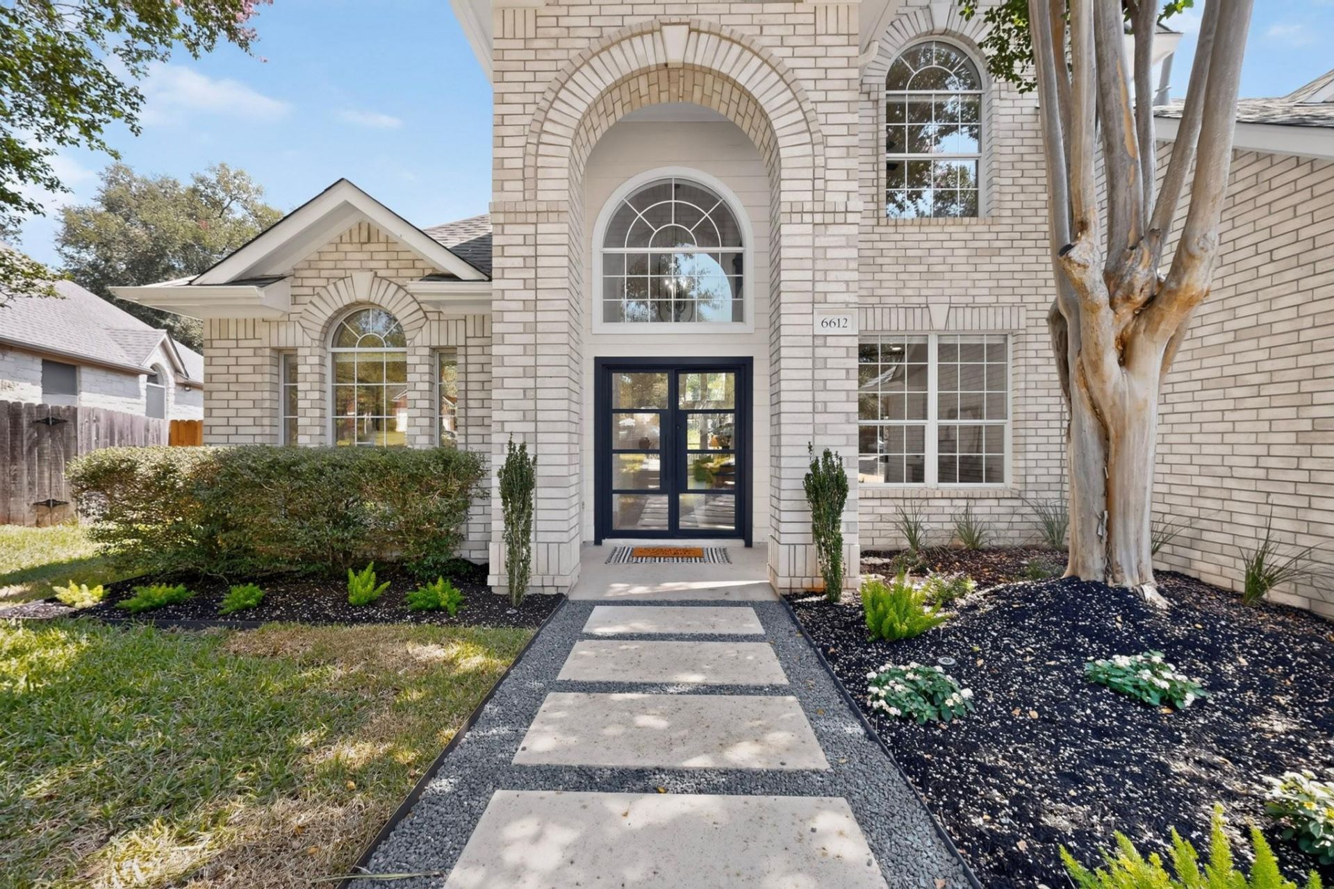 6612 Orchard Hill Dr, Austin, TX 78739 Main Photo