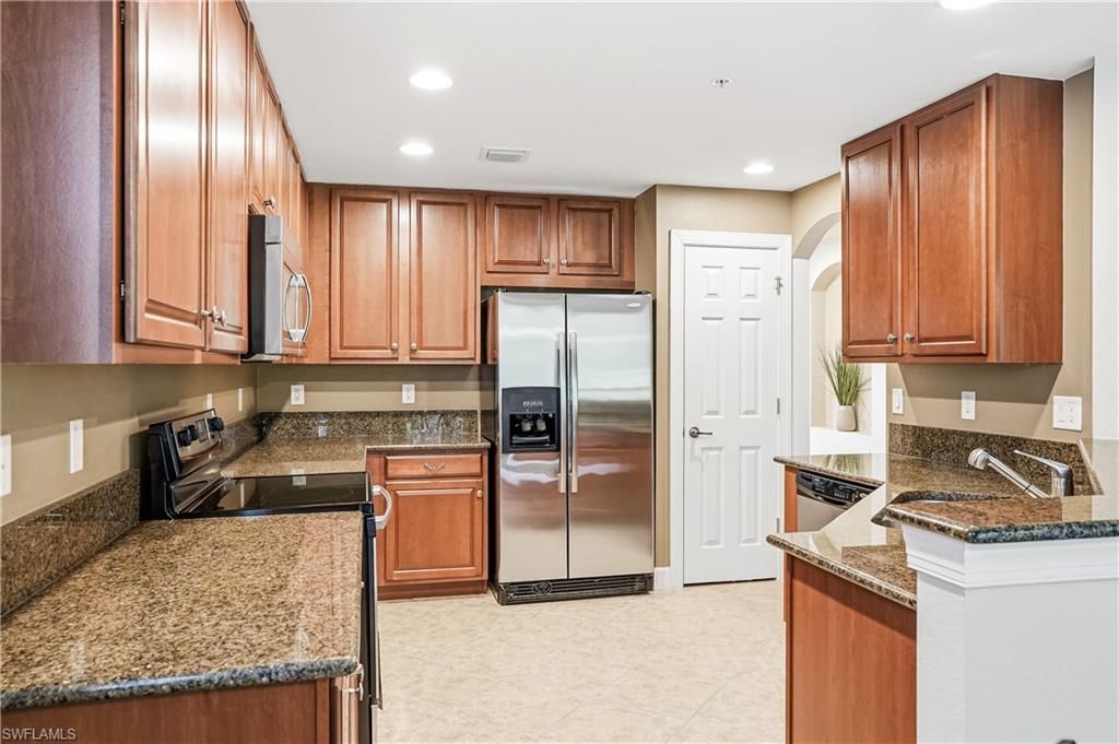 12905 New Market St, Unit 102, Fort Myers, FL 33913 Photo