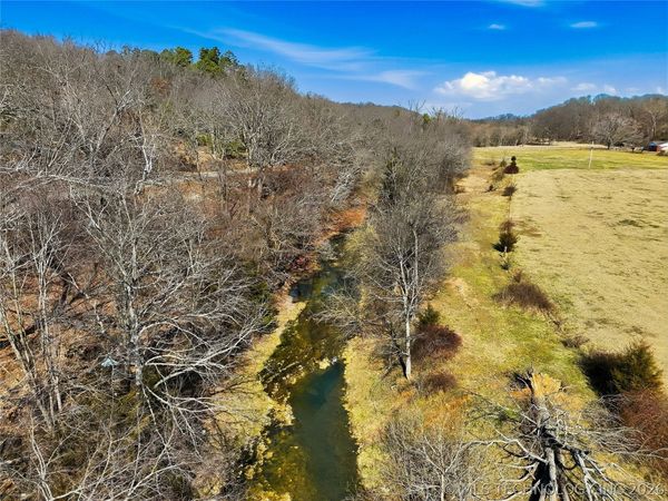 4735 Road , Stilwell, OK 74960