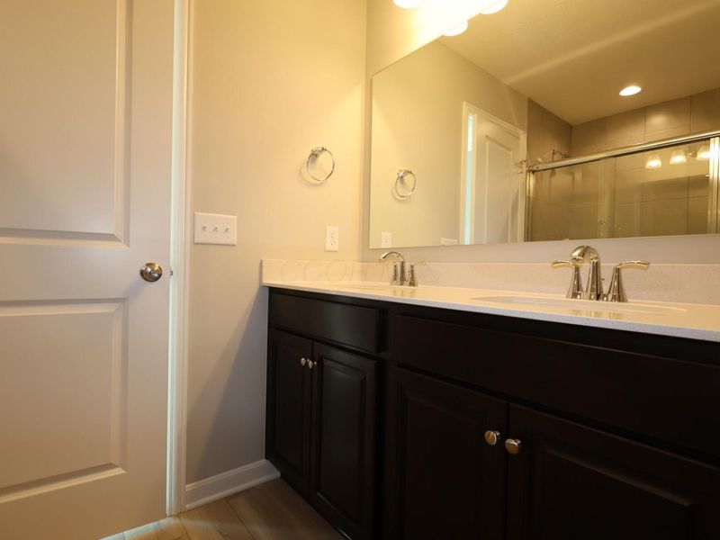 33 Englewood Road, Commercial Point, OH 43116 Photo 17
