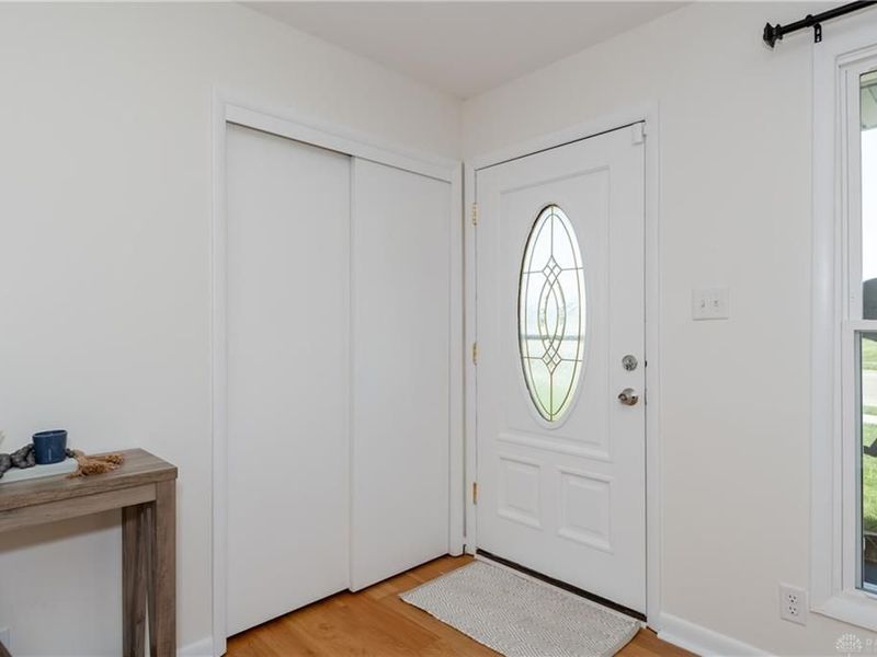 135 Shaftsbury Road, Troy, OH 45373 Photo 6