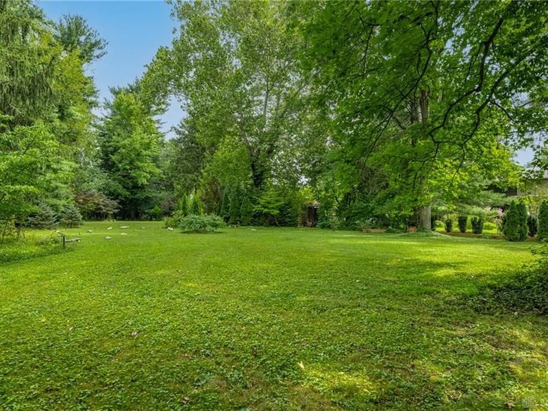 445 W South College Street, Yellow Springs, OH 45387 Photo 73