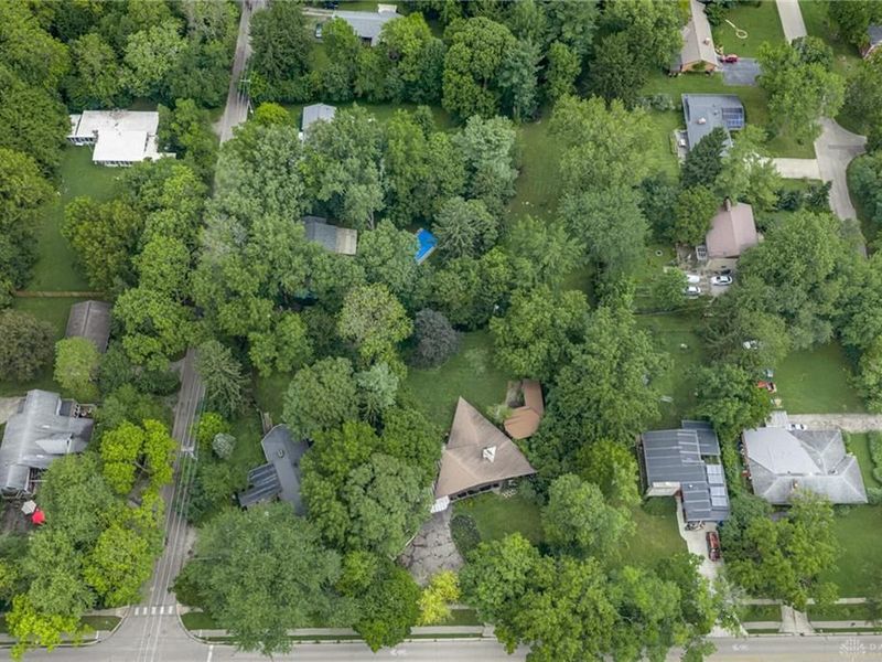 445 W South College Street, Yellow Springs, OH 45387 Photo 78