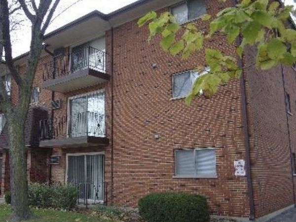 6360 Washington Street , Unit 2B, Chicago Ridge, IL 60415