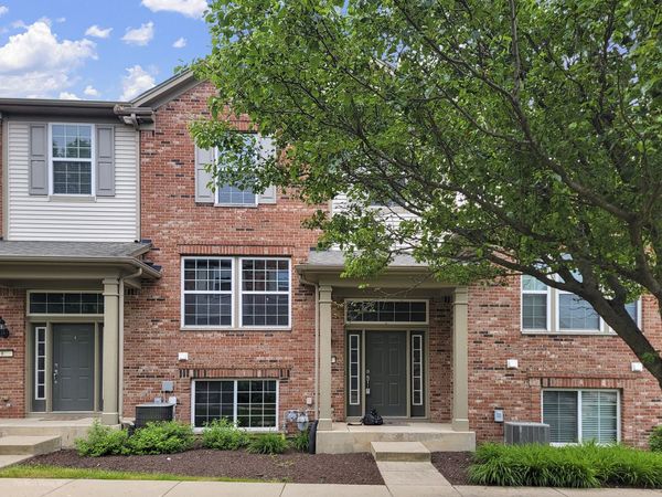 464 Valentine Way , Oswego, IL 60543