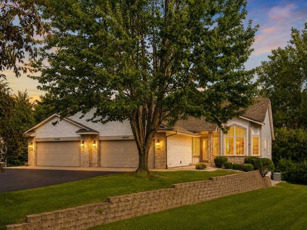 16355 42nd Avenue N, Plymouth, MN 55446
