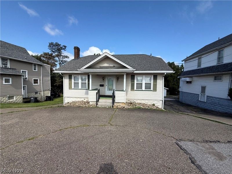 4249 Sunset Boulevard, Steubenville, OH 43952 Photo 1