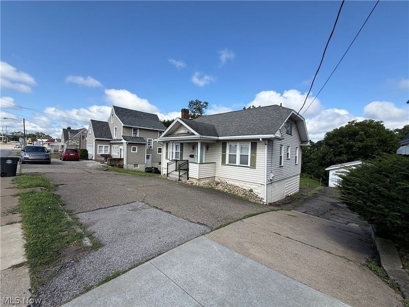 4249 Sunset Boulevard, Steubenville, OH 43952 Photo 3