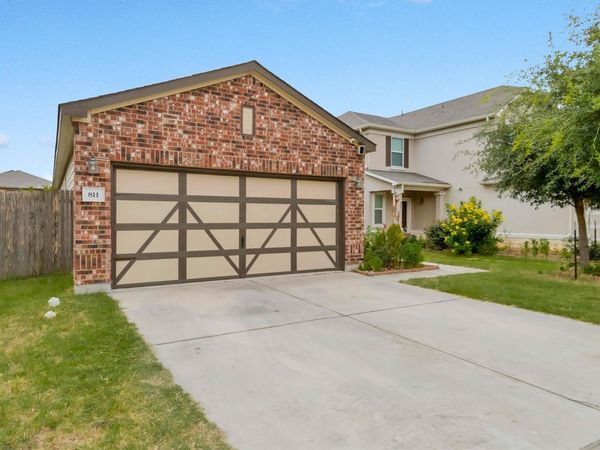 811 Screech Owl DR, Pflugerville, TX 78660