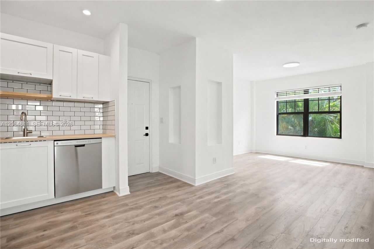 934 Michigan Ave, Unit 209, Miami Beach, FL 33139 Photo