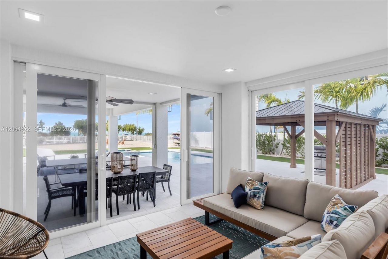 735 50 St Gulf, Marathon, Key West, FL 33050 Photo