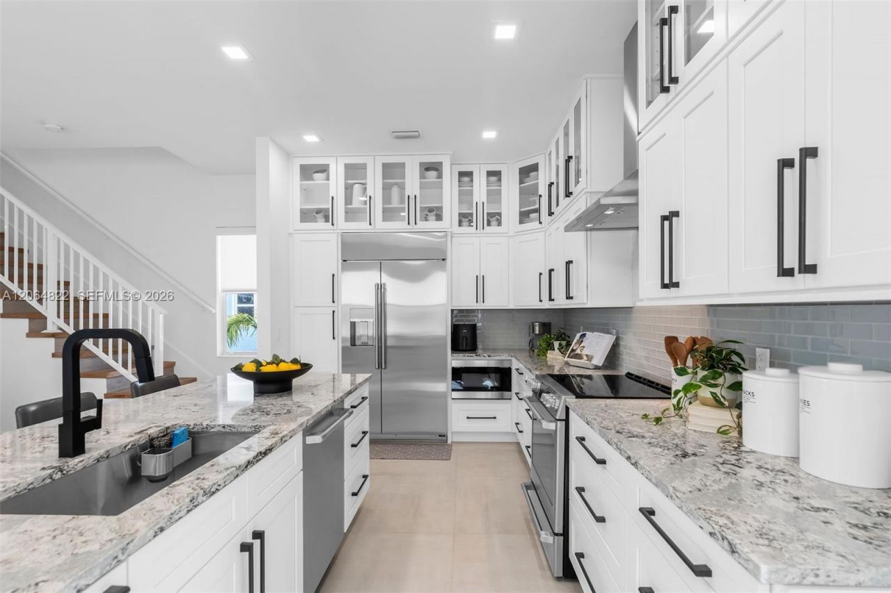 735 50 St Gulf, Marathon, Key West, FL 33050 Photo