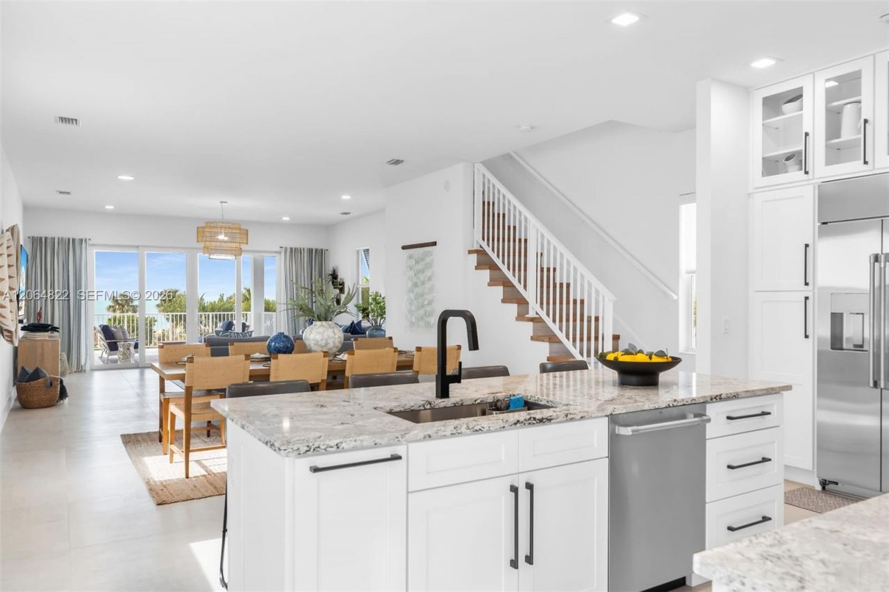 735 50 St Gulf, Marathon, Key West, FL 33050 Photo