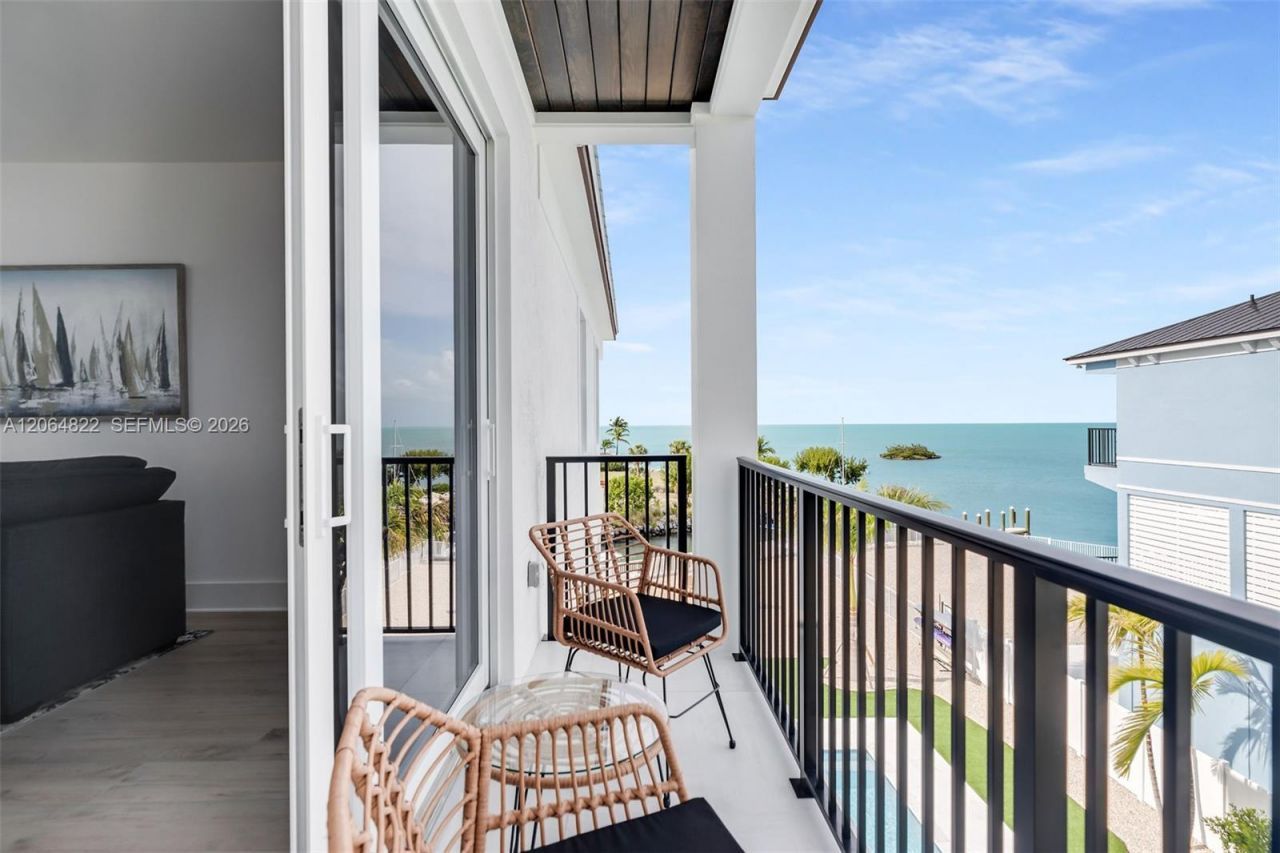 735 50 St Gulf, Marathon, Key West, FL 33050 Photo