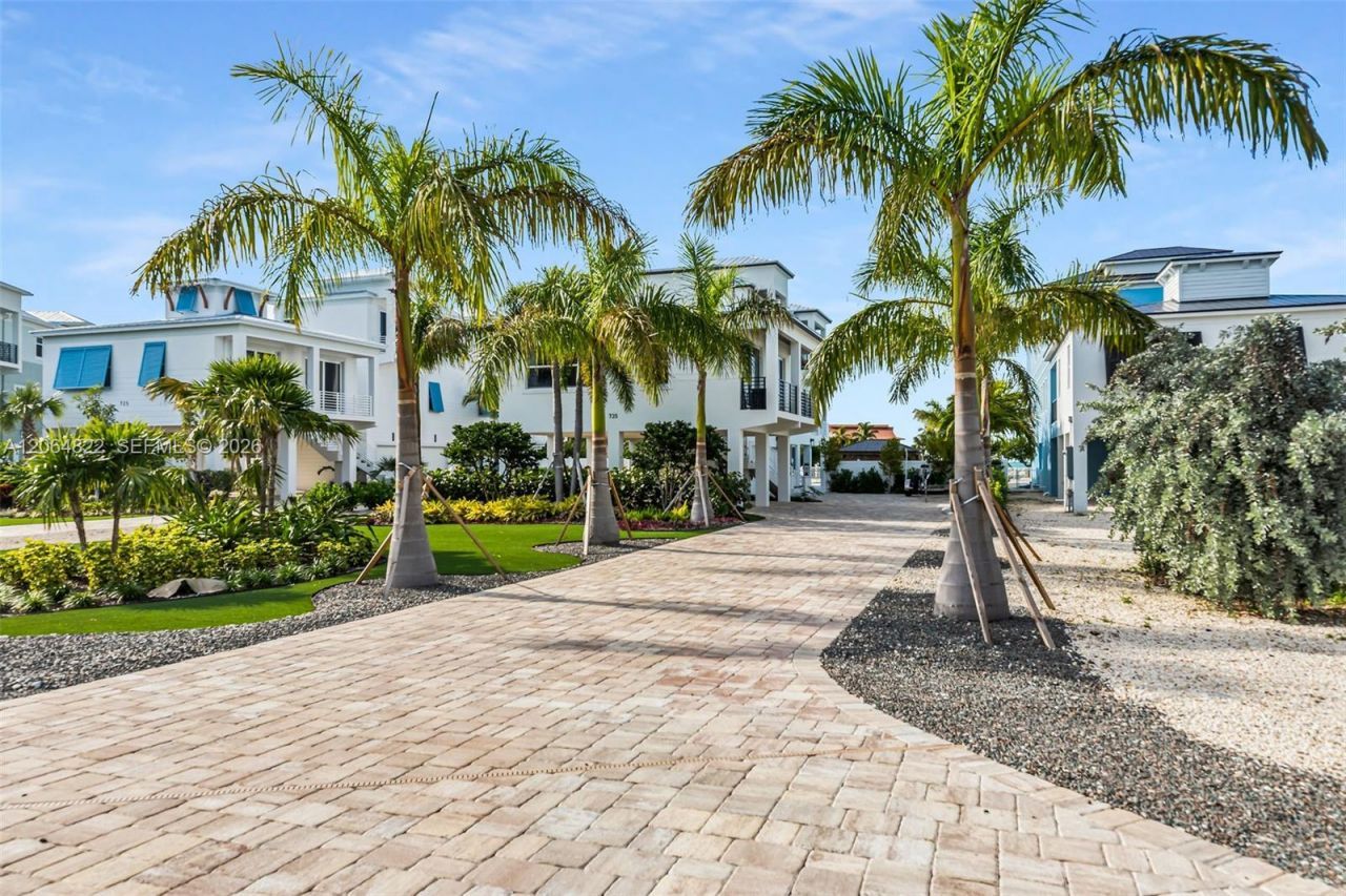 735 50 St Gulf, Marathon, Key West, FL 33050 Photo