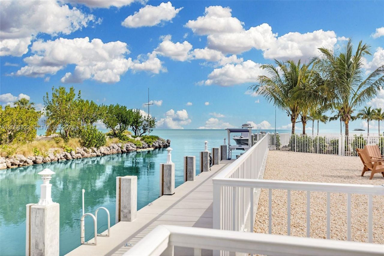 735 50 St Gulf, Marathon, Key West, FL 33050 Photo
