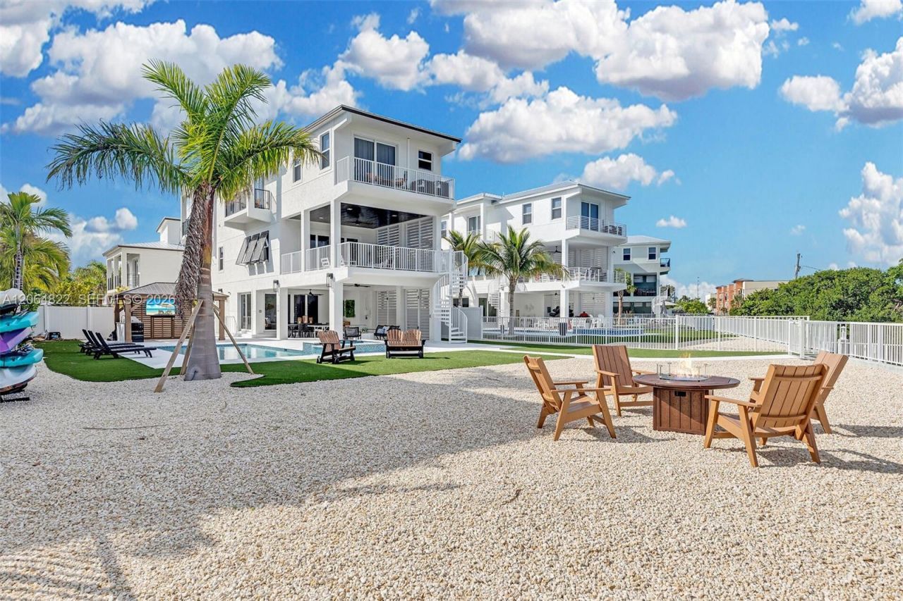 735 50 St Gulf, Marathon, Key West, FL 33050 Photo