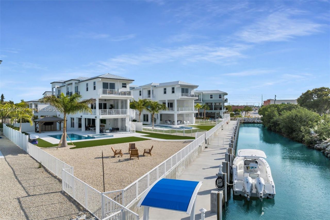 735 50 St Gulf, Marathon, Key West, FL 33050 Photo