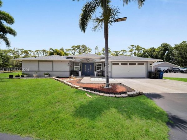 19901 Pine Echo , North Fort Myers, FL 33917