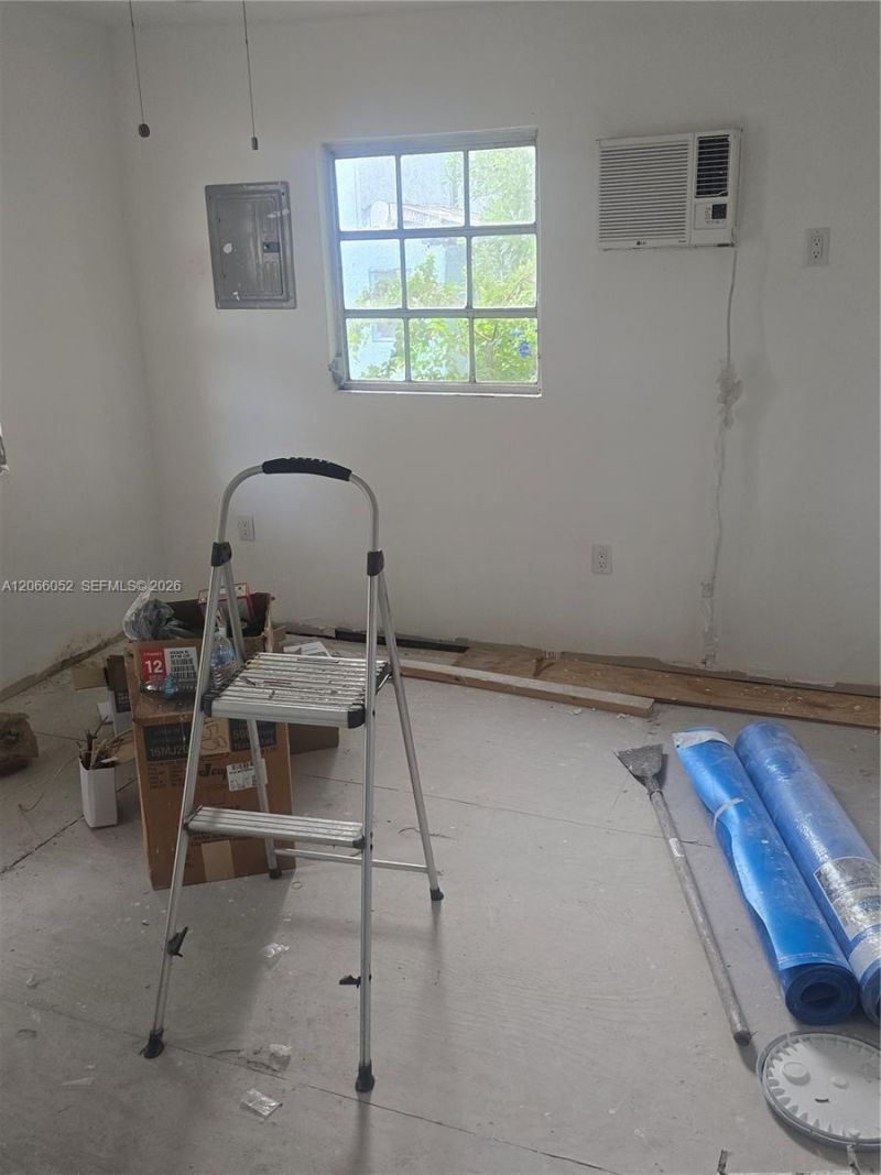 1368 NW 56th St , Miami, FL 33142 Photo