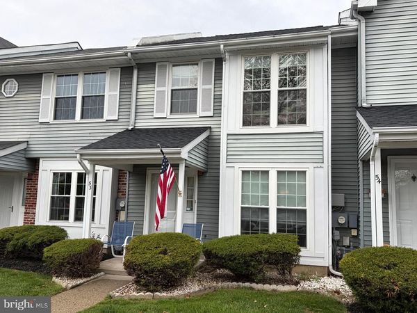 53 ARDSLEY COURT , NEWTOWN, PA 18940