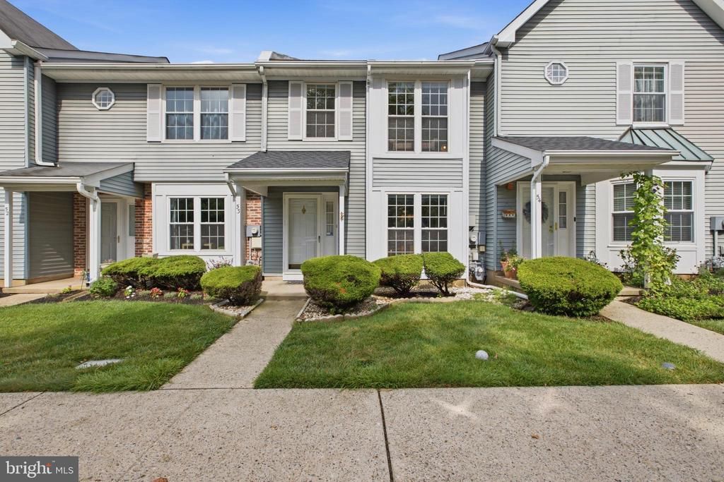 53 ARDSLEY COURT , NEWTOWN, PA 18940