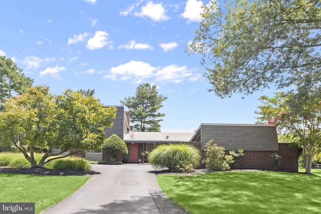9 STONE HOLLOW COURT, BALTIMORE, MD 21208