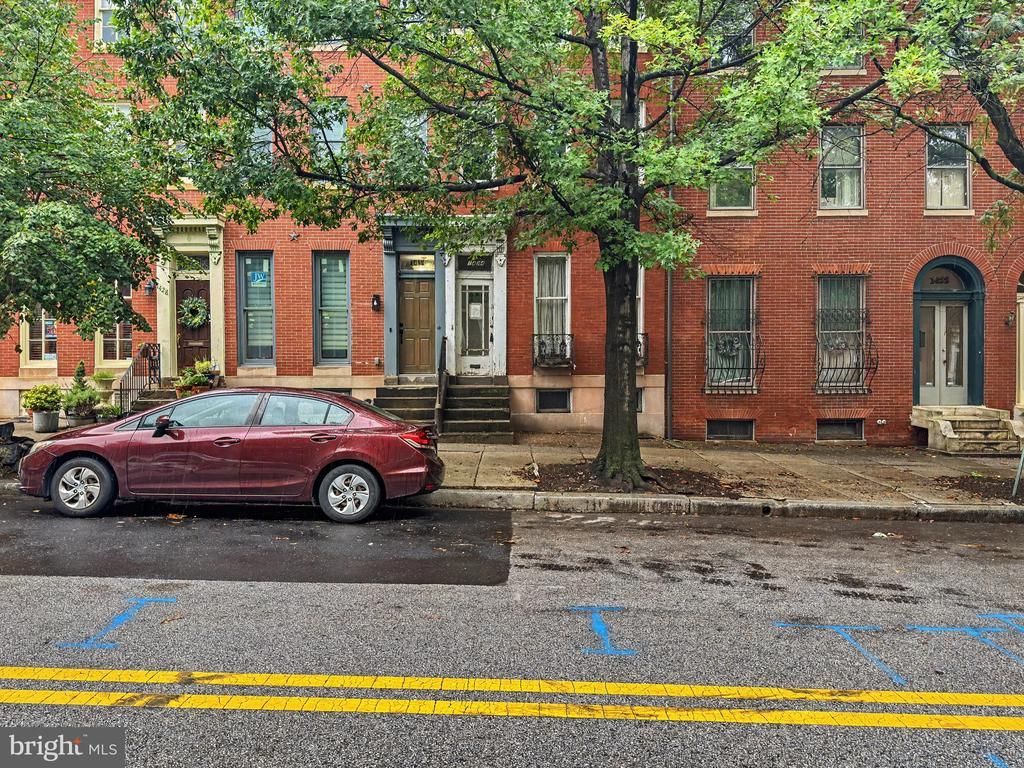 1424 Hollins Street, Baltimore, MD 21223 Main Photo